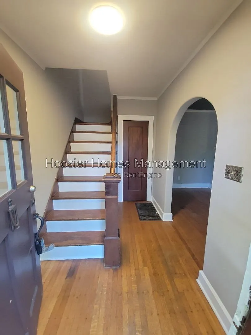 2 bed, 1.5 bath, $1,550 — Photo 2