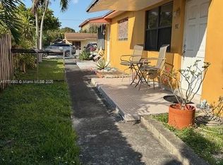 92 E 15th St, Hialeah, FL 33010