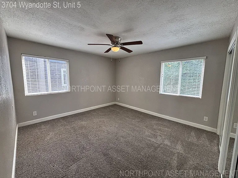 3704 Wyandotte St #5 — Photo 6