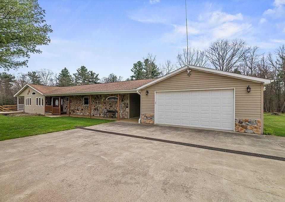 1st image of 88 & 60 Grouse Ln