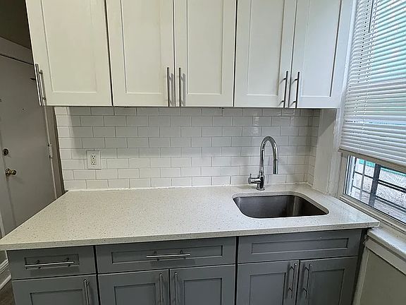 2nd image of 35-37 Hanford St #5C