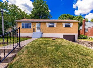 8433 Mockingbird Ln, Cincinnati, OH 45231
