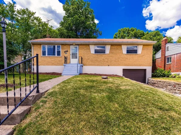 8433 Mockingbird Ln, Cincinnati, OH 45231