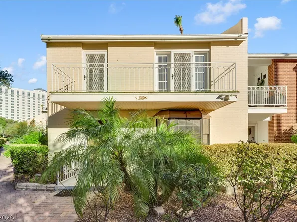 566 Tam O Shanter, Las Vegas, NV 89109