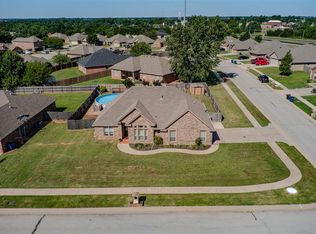501 Cheltenham Trl, Blanchard, OK 73010