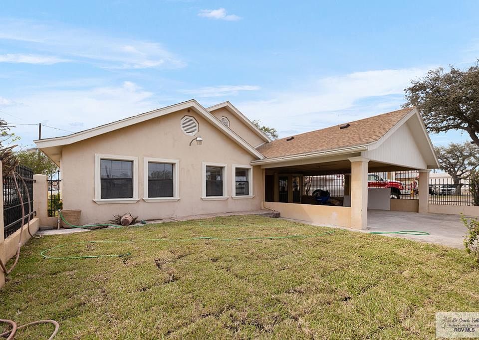 1st image of 948 S Mike Chapa Ave