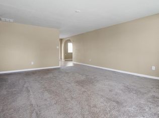 13214 N 37th Way, Phoenix, AZ 85032