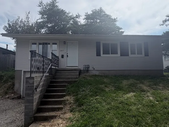 2205 Alden Ave NW, Massillon, OH 44647
