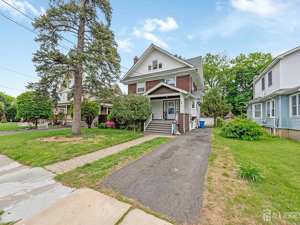 1st image of 215 Dunellen Ave