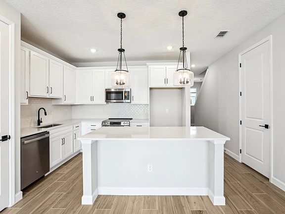 Sample Photo - Kitchen featuring AW Harmony Collection