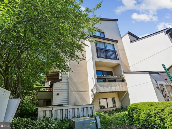 9705 Hellingly Pl #62, Gaithersburg, MD 20886