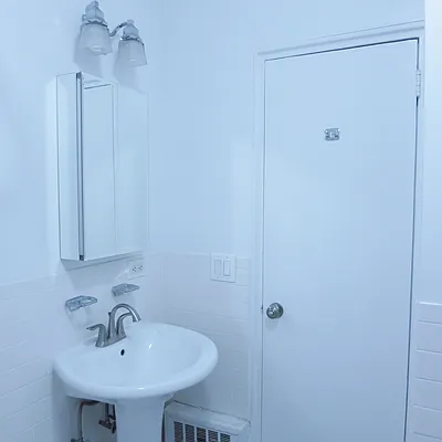 Rented by City & Suburban | media 25