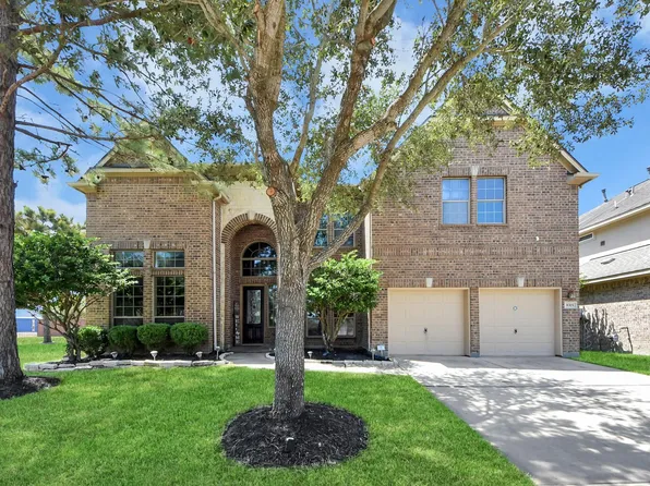 8315 Cape Royal Dr, Cypress, TX 77433