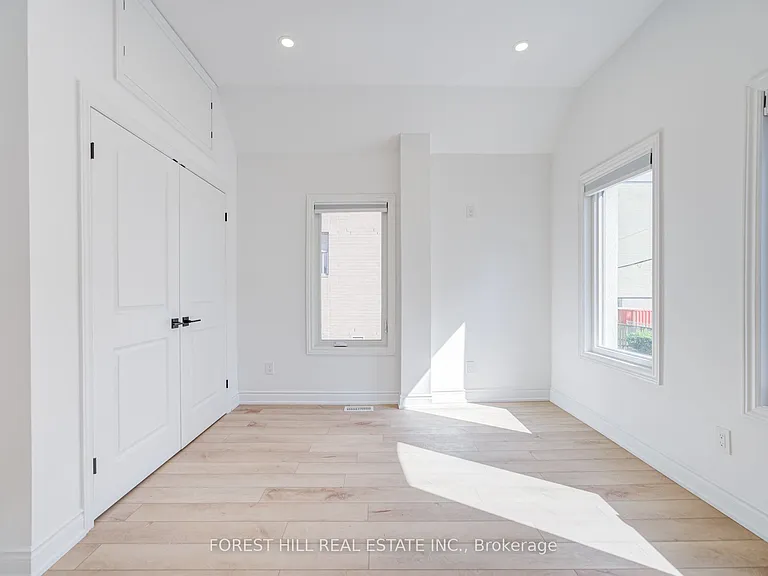85 Vaughan Rd #5 — Photo 20