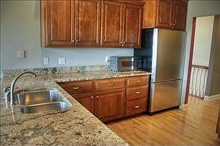 4th image of 6617 Romford Ct