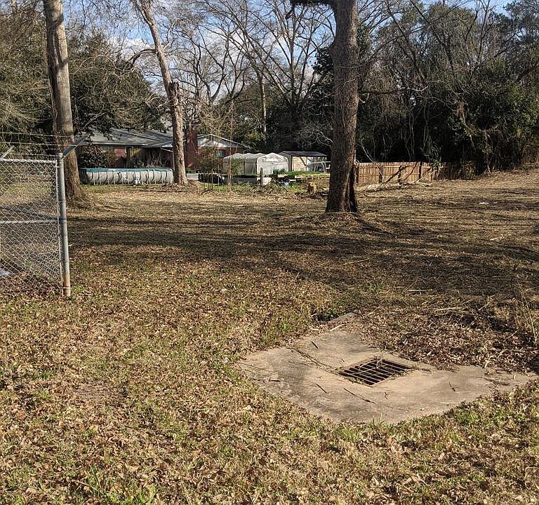 2nd image of 0 E Pearl Ln