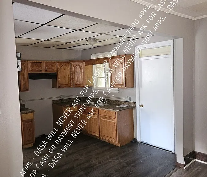 200 Shelter St — Photo 6