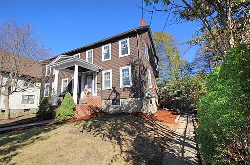 2nd image of 117 Essex St