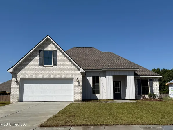 10351 Caroline Dr, Gulfport, MS 39503
