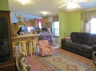 423 Slate Hill Rd, Greenfield, OH 45123