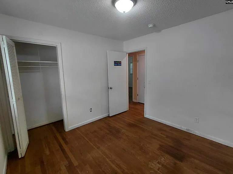 224 Hickory Ridge Dr — Photo 9