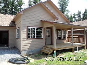 1st image of 19 Sapling Ln