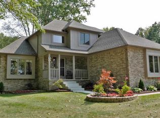 9145 Folkert Rd, Clay, MI 48001