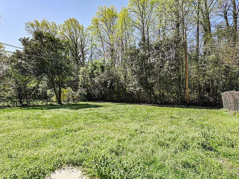 3307 Bonaire Dr — Photo 28