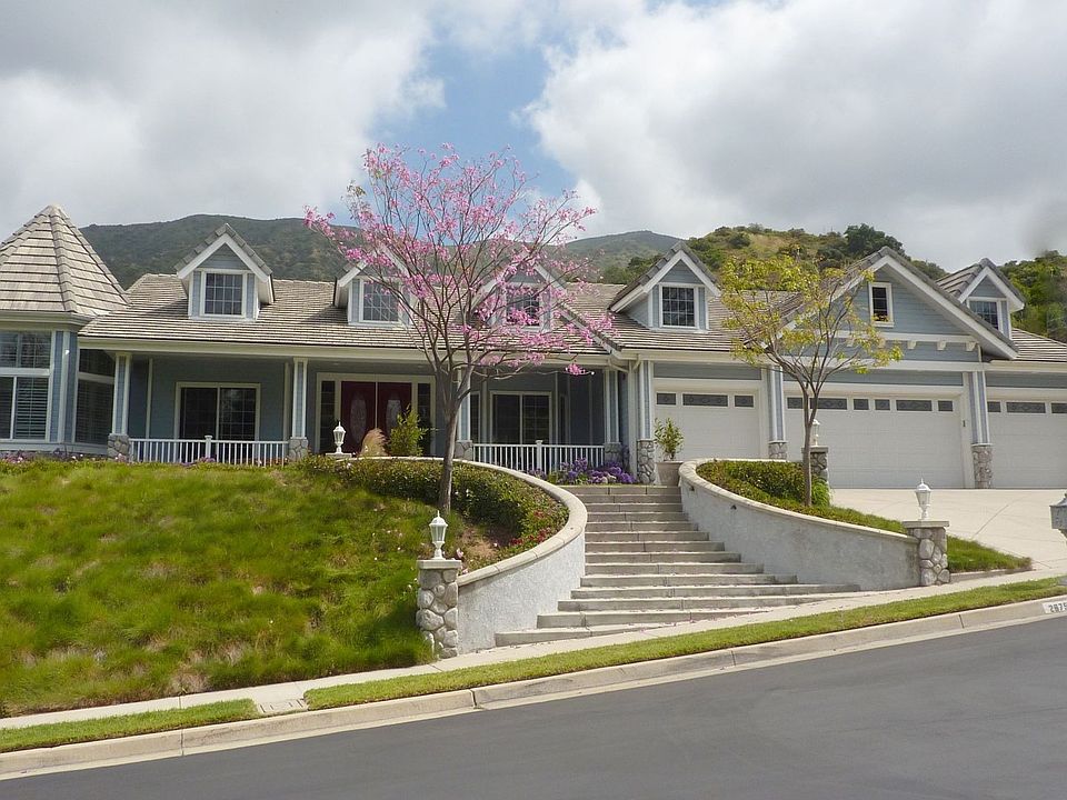 1st image of 2675 Vista Del Sol