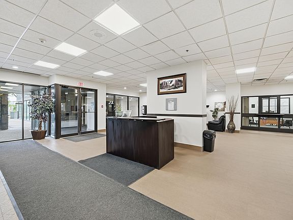 4th image of 10149 Saskatchewan Dr NW #200