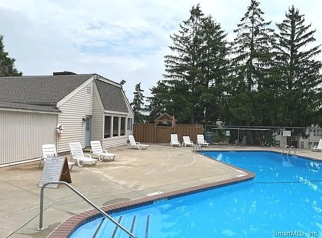 4 Woodland Dr — Photo 19