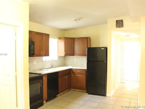 5th image of 5182 NE 16th Ave