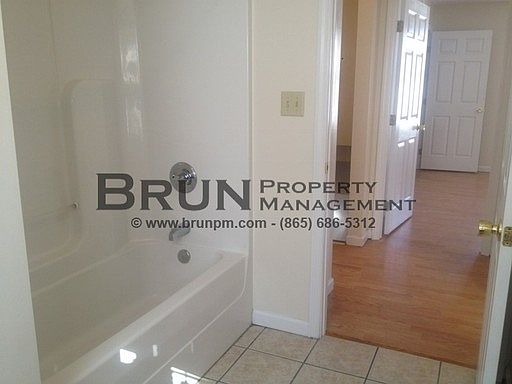 1st image of 3624 Starview Way
