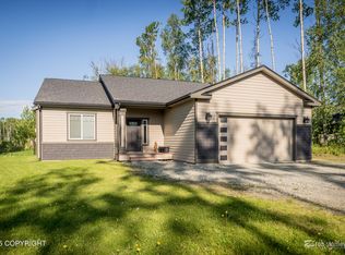 6552 N Michelle Rae St, Wasilla, AK 99654