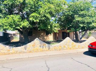 745 Lees Dr, Las Cruces, NM 88001