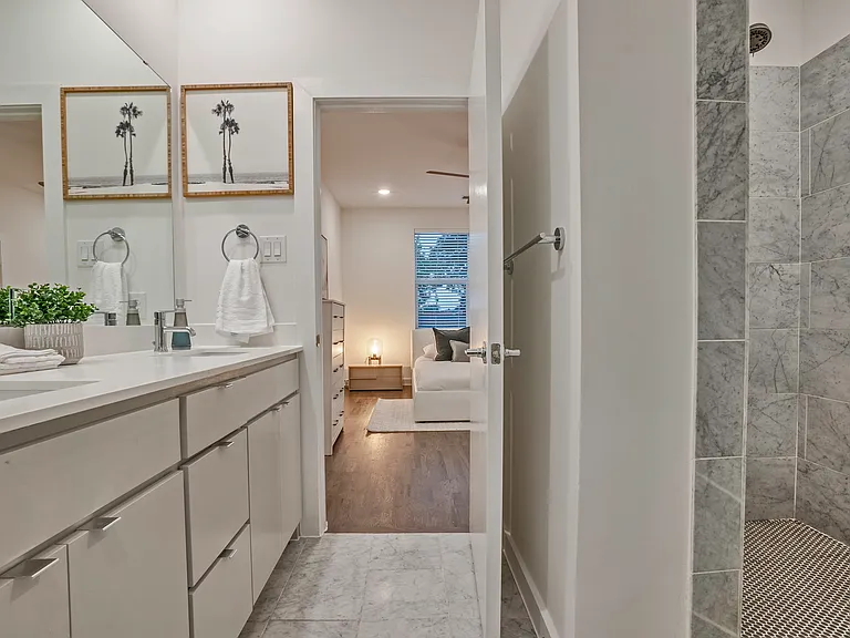 5002 San Jacinto St — Photo 12