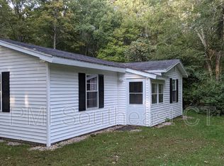 24 Milltown Rd, North Stonington, CT 06359