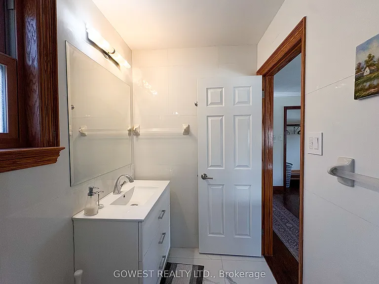 20 Glen Gordon Rd #2 — Photo 46