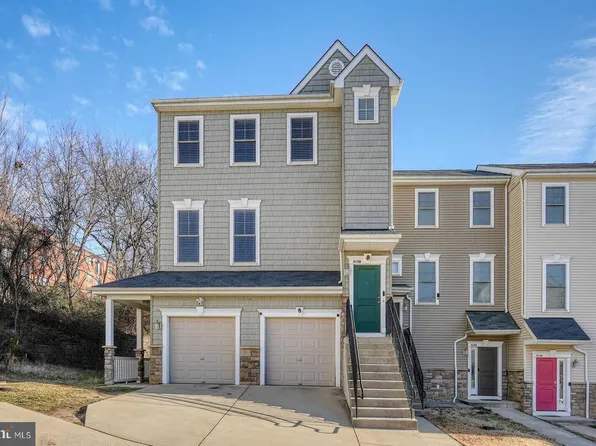 412 Woodcrest Dr SE #412B, Washington, DC 20032