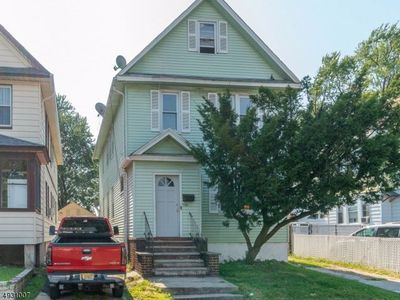 1122 Drake Ave, Roselle, NJ, 07203