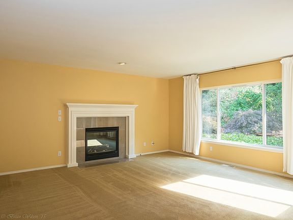 4th image of 23491 Heathrow Pl NW