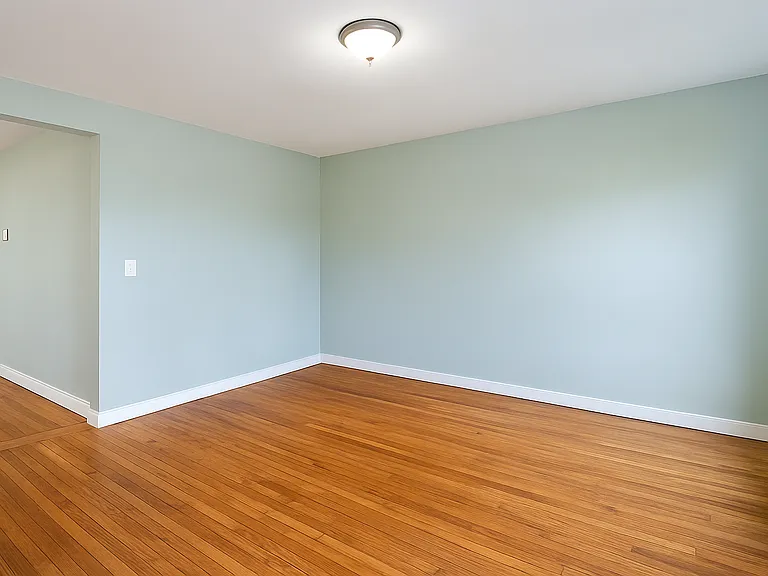 713 Emerson Ave — Photo 17