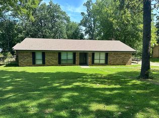 1009 Delwood Dr, Longview, TX 75605