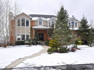 17 Wanderwood Way, Sandy, UT 84092