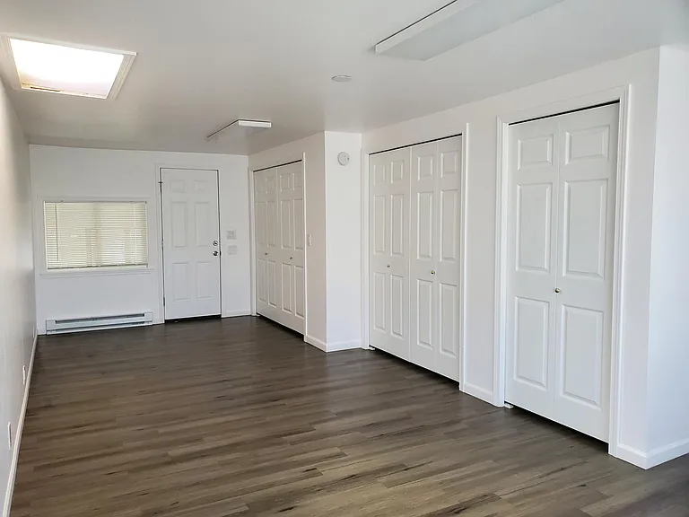 536 N Earl Rd — Photo 23