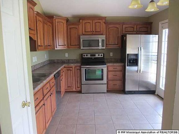2nd image of 5574 Lake Front Dr
