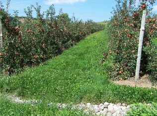 4690 Crane Rd, Wolcott, NY 14590