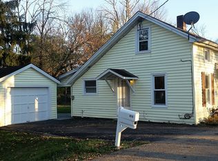 814 Old South Riverside Dr, Batavia, OH 45103