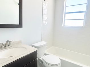 822 Meridian Ave, Miami Beach, FL 33139