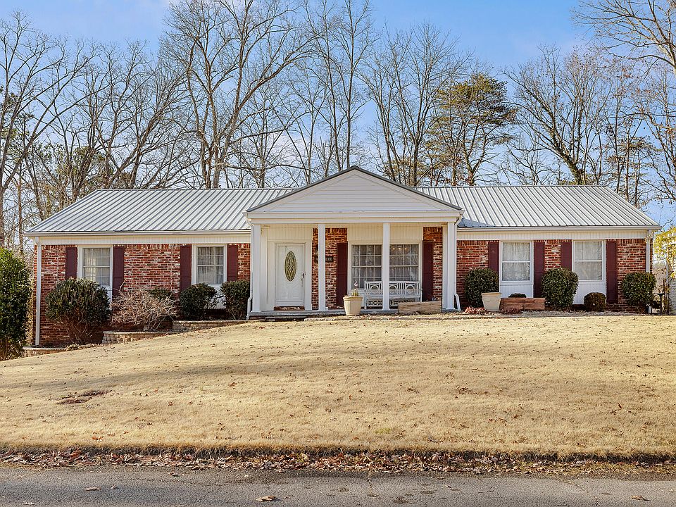 1st image of 3515 Crestwood Dr NW